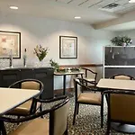 Wingate by Wyndham Green Bay/Airport 