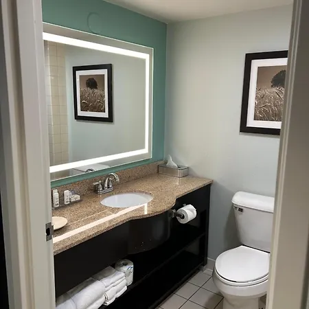 Wingate By Wyndham Green Bay Exterior photo